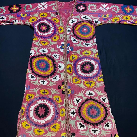 Uzbek chapan Handmade Embroidered Uzbekistan SUZANI Antique Caftan dress Vintag - Picture 2 of 9